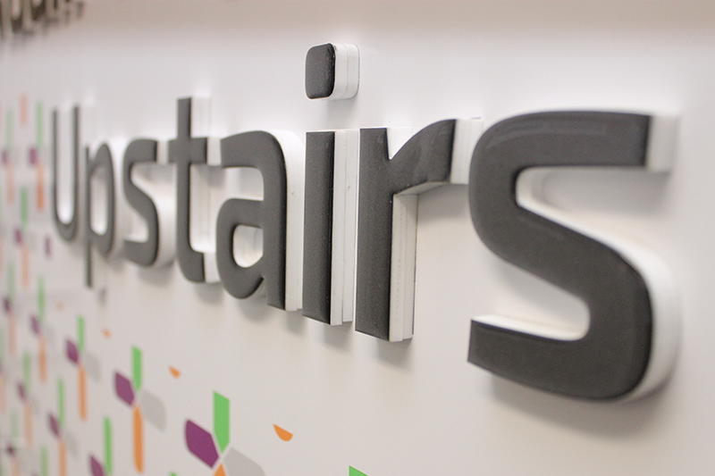 cắt inox bằng laser