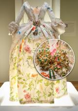 Những mẫu thiết kế thời trang bằng công nghệ cắt laser giấy